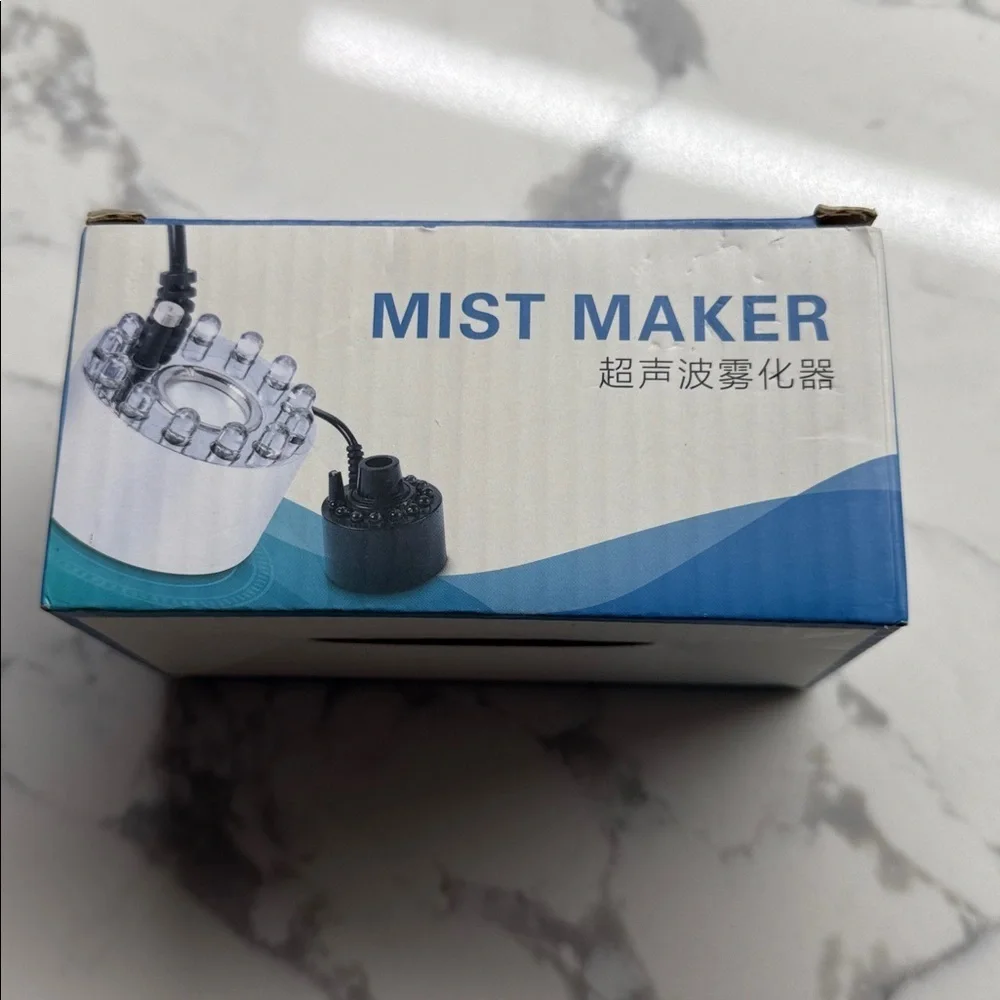 Halloween party mist maker orange red blue led lights brand new in box